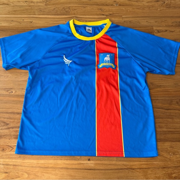 Spirit Halloween Other - Roy Kent Costume Jersey Men’s Large Spirit Halloween #6 Ted Lasso